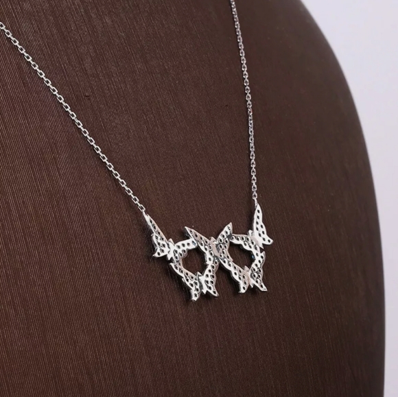 5 Sterling 🦋 butterflies of Turquoise & Onyx necklace - Picture 3 of 3